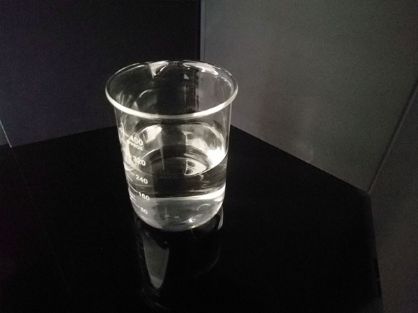 small4_16928594314576566 氯化钙液体3
